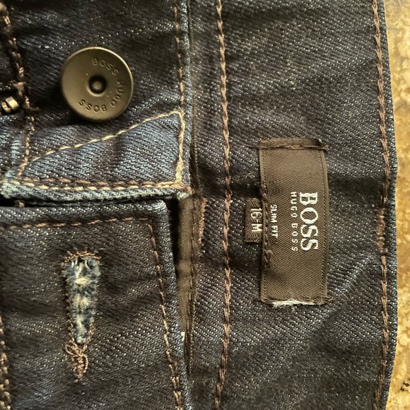 Hugo Boss Jeans - Picture 2 of 6